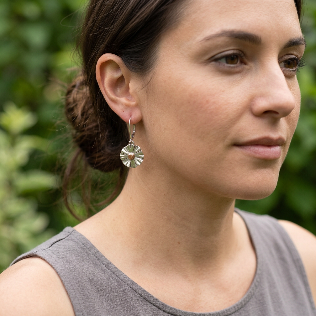 Handcrafted Silver Daisy Earrings